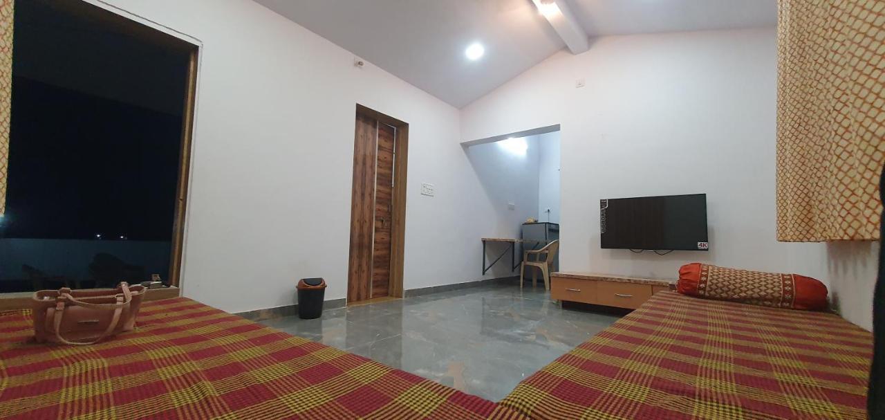 Krishna Farm & Forest Villa Bhuj Exterior photo